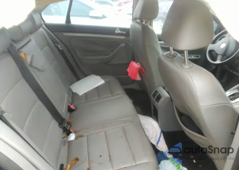 2007 Volkswagen Jetta 2.5 из США, поврежденный, VIN 3VWSF71K07M100541